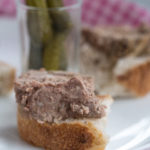 Terrine de foie de volaille - stylisme culinaire Youcookme