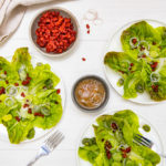 photographie et stylisme culinaire : salade fèves et chorizo croustillant - Youcookme